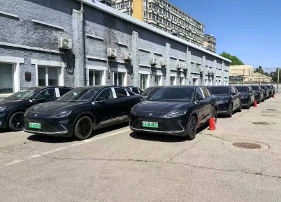 網(wǎng)約車、高回報、合規(guī)新能源網(wǎng)約車.巡游車.首汽.滴滴.陽光AA等平臺